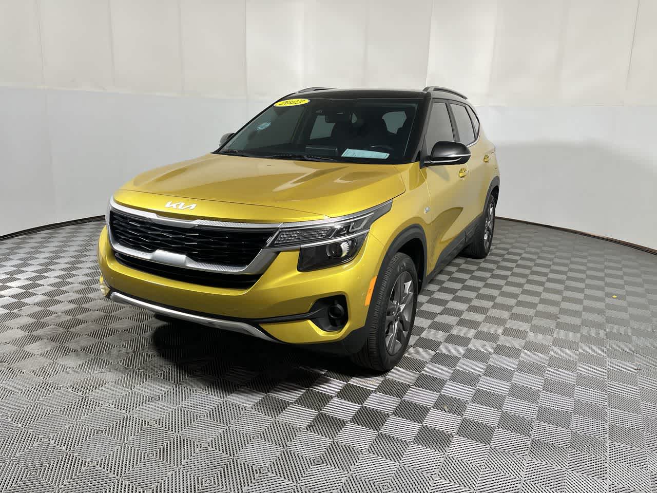 2023 Kia Seltos S