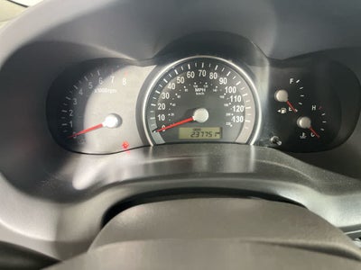2009 Kia Sedona LX