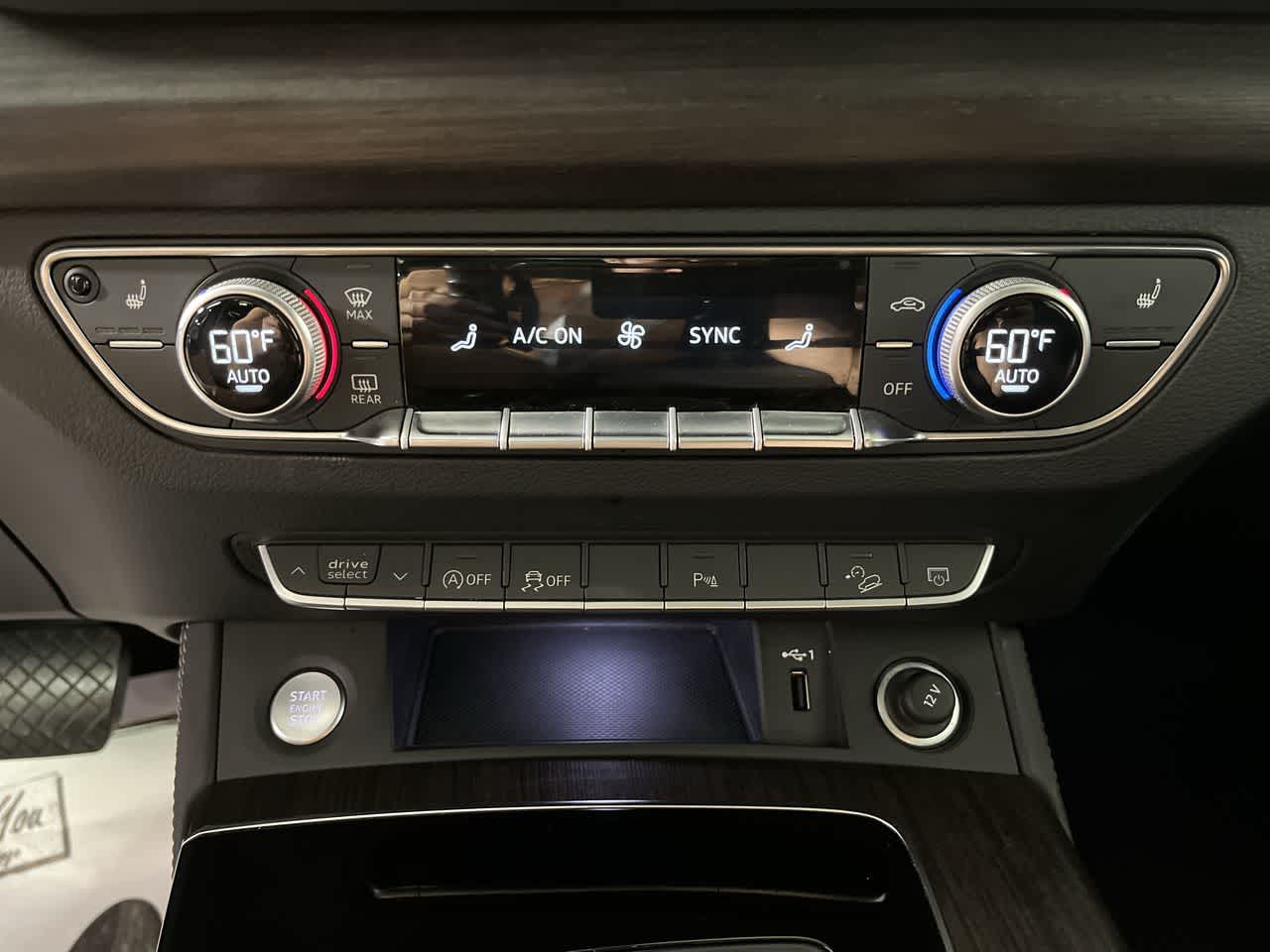 2024 Audi Q5 S line Premium Plus