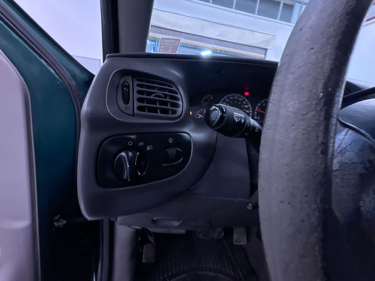 2000 Ford F-150 Work Series XL