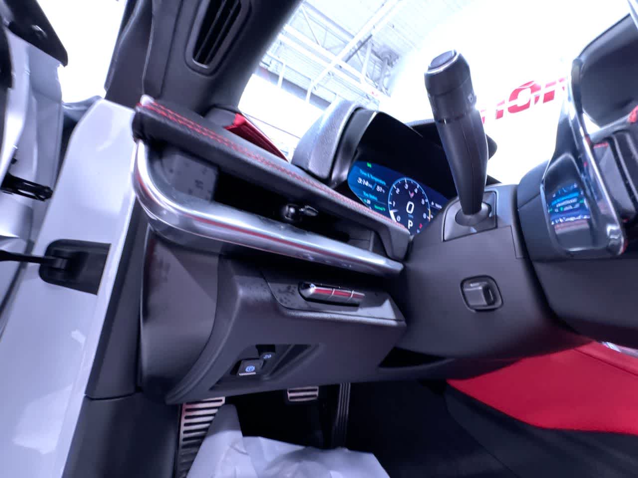 2024 Chevrolet Corvette 2LT