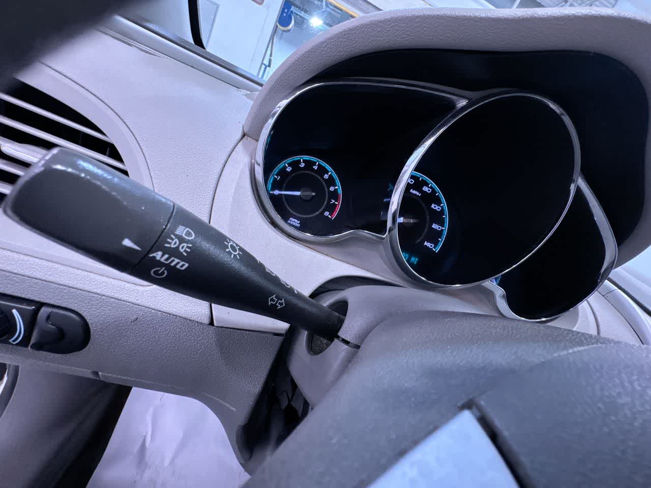 2011 Chevrolet Malibu LS w/1FL