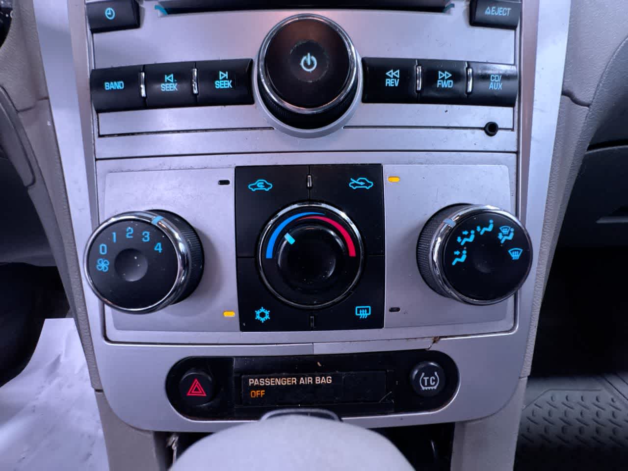 2011 Chevrolet Malibu LS w/1FL