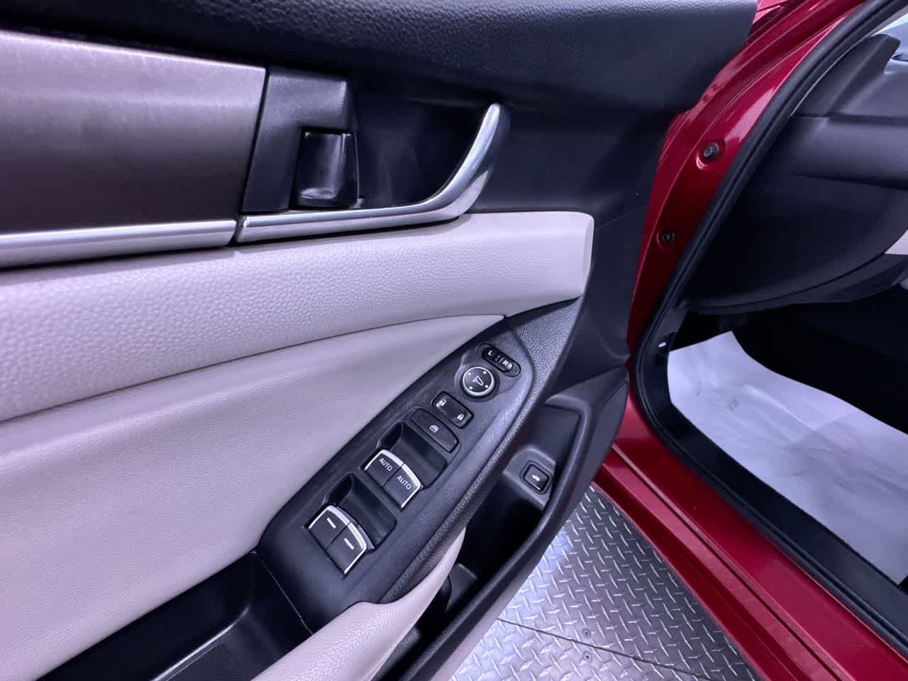 2019 Honda Accord Hybrid Sedan