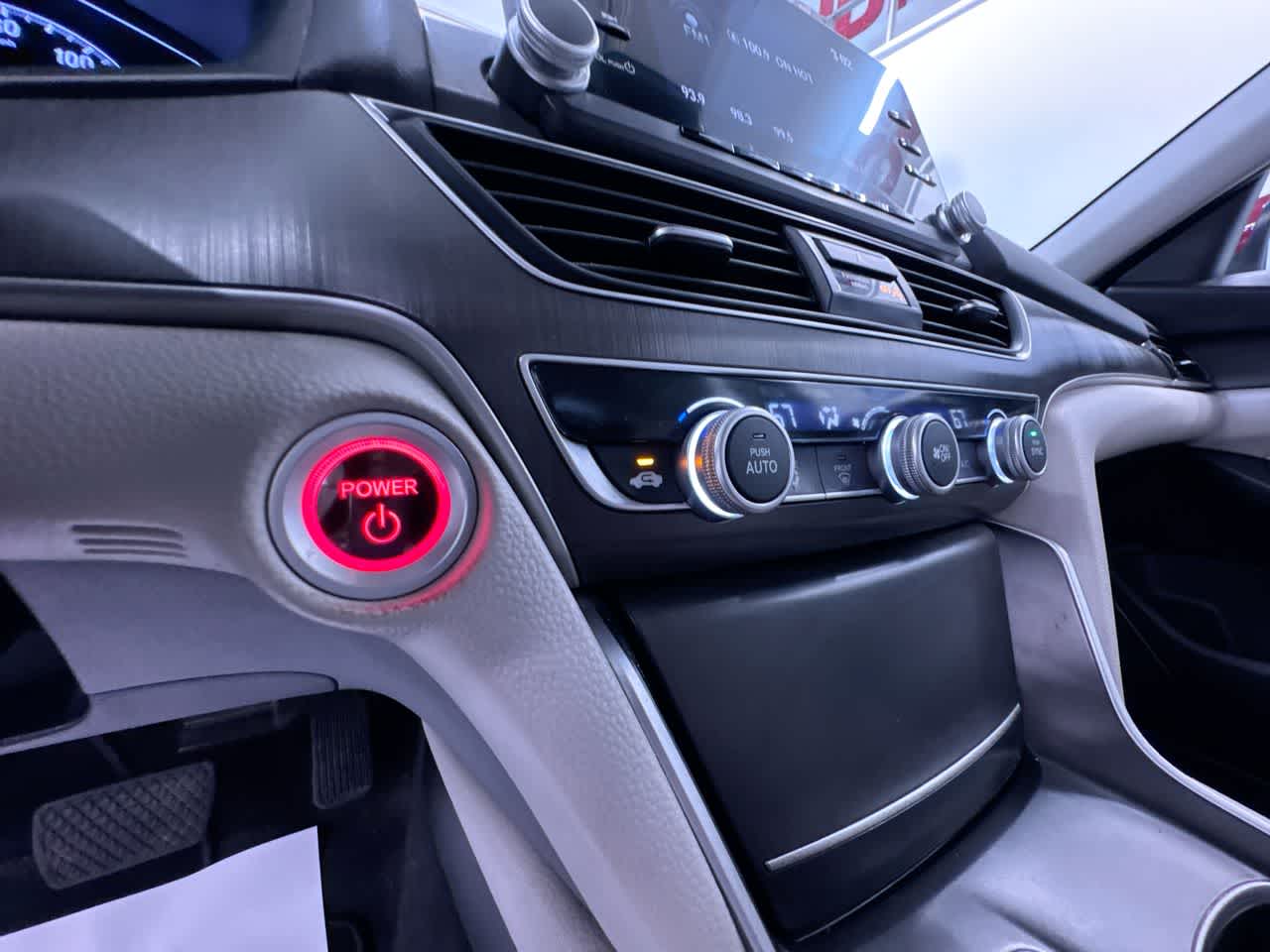 2019 Honda Accord Hybrid Sedan