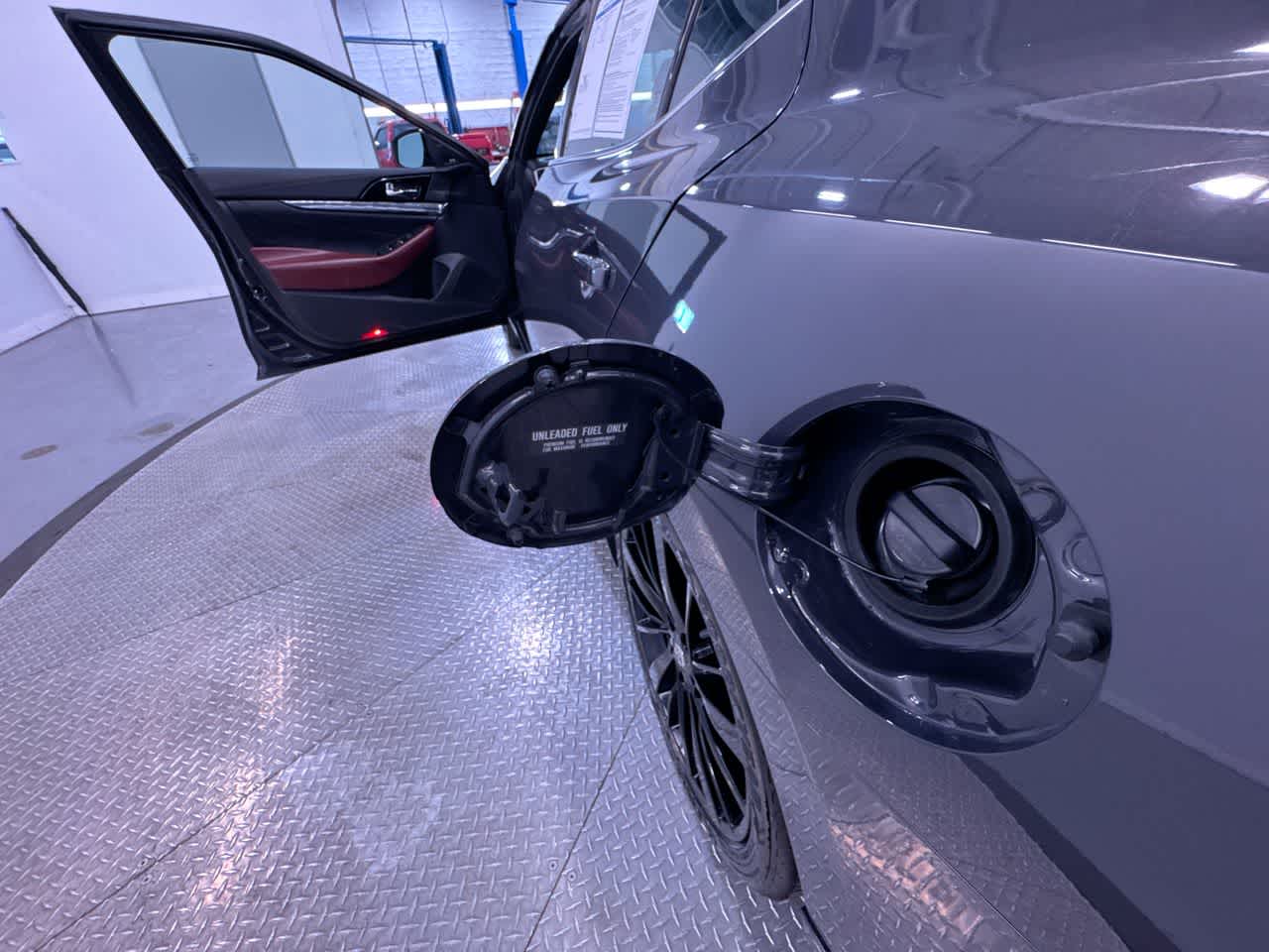 2021 Nissan Maxima Platinum