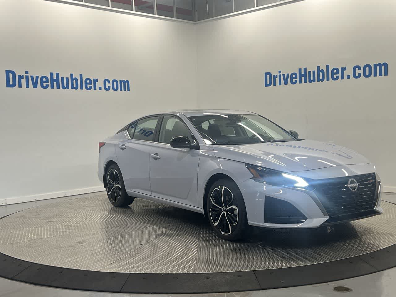 2025 Nissan Altima SR