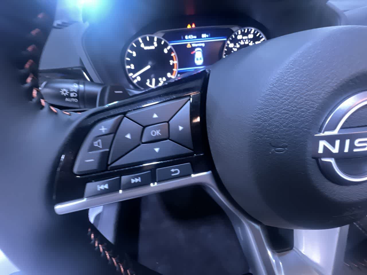 2025 Nissan Altima SR