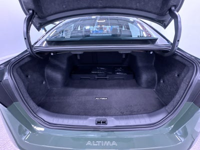 2026 Nissan Altima SR