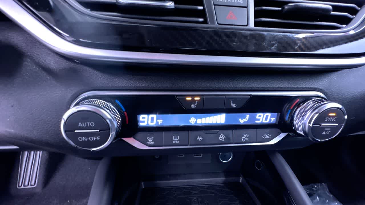 2025 Nissan Altima SR