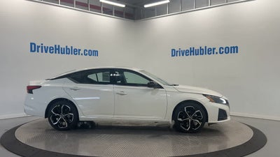 2025 Nissan Altima SR