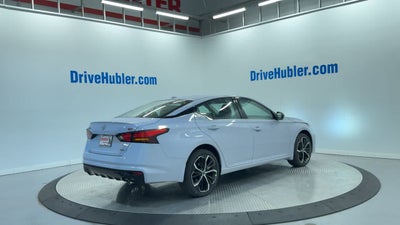 2025 Nissan Altima SR