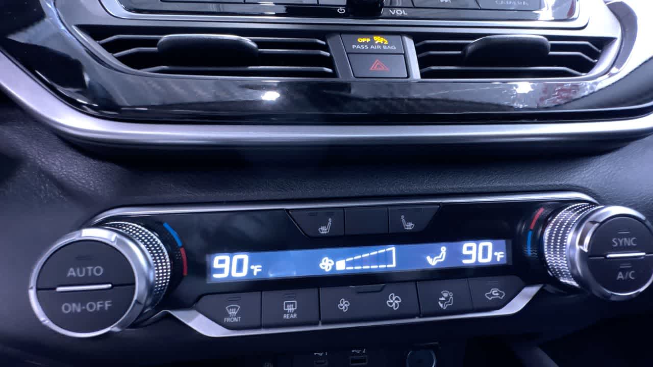 2025 Nissan Altima SR