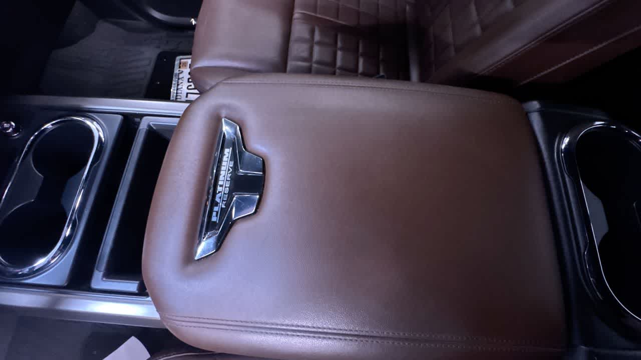 2024 Nissan Titan Platinum Reserve