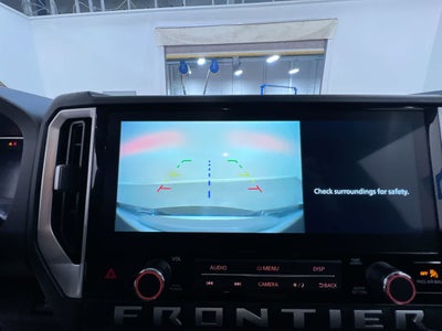 2025 Nissan Frontier SV