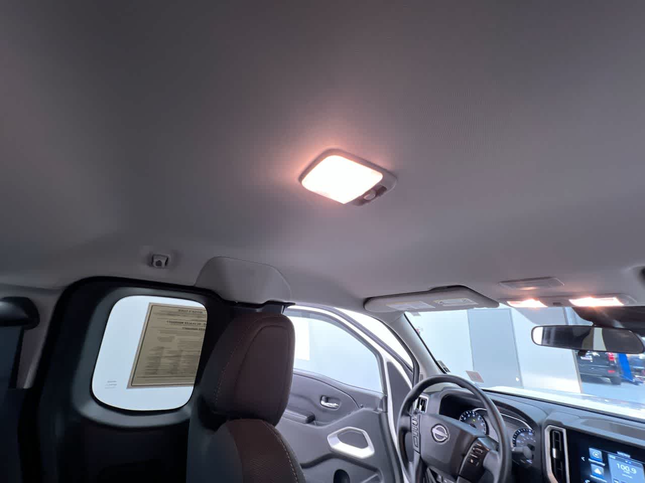 2025 Nissan Frontier SV