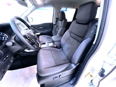 2027 Nissan Frontier SV