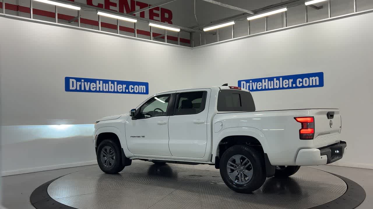 2027 Nissan Frontier SV