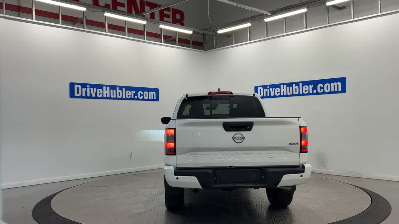 2027 Nissan Frontier SV