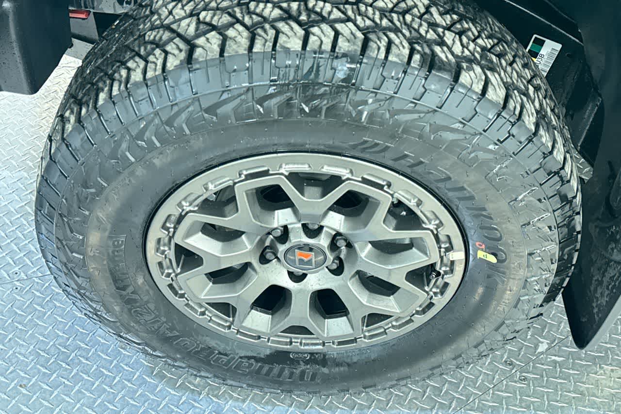 2026 Nissan Frontier PRO-4X w/R Package