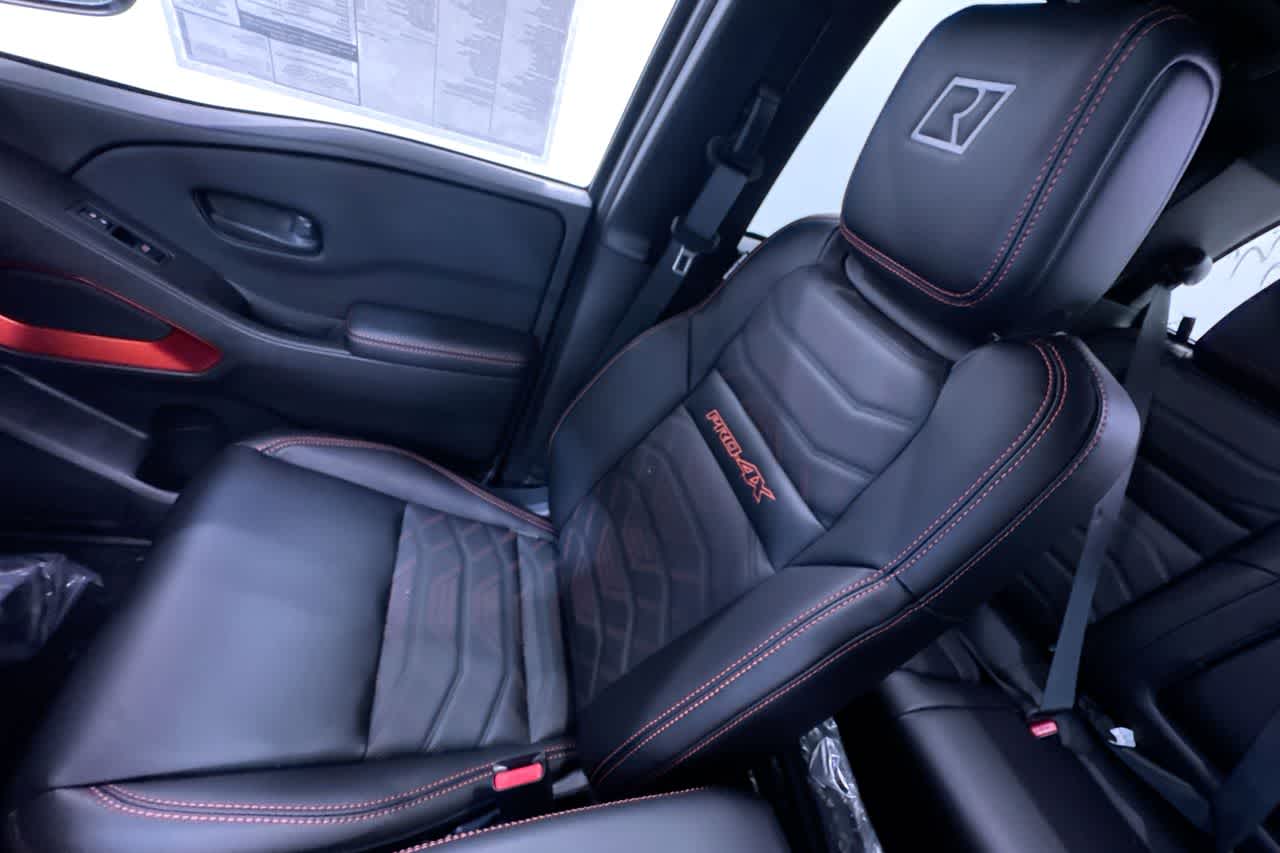 2026 Nissan Frontier PRO-4X w/R Package