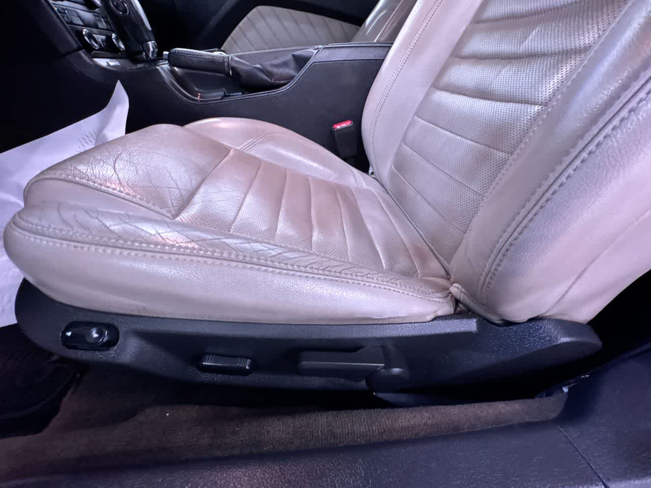 2014 Ford Mustang V6 Premium