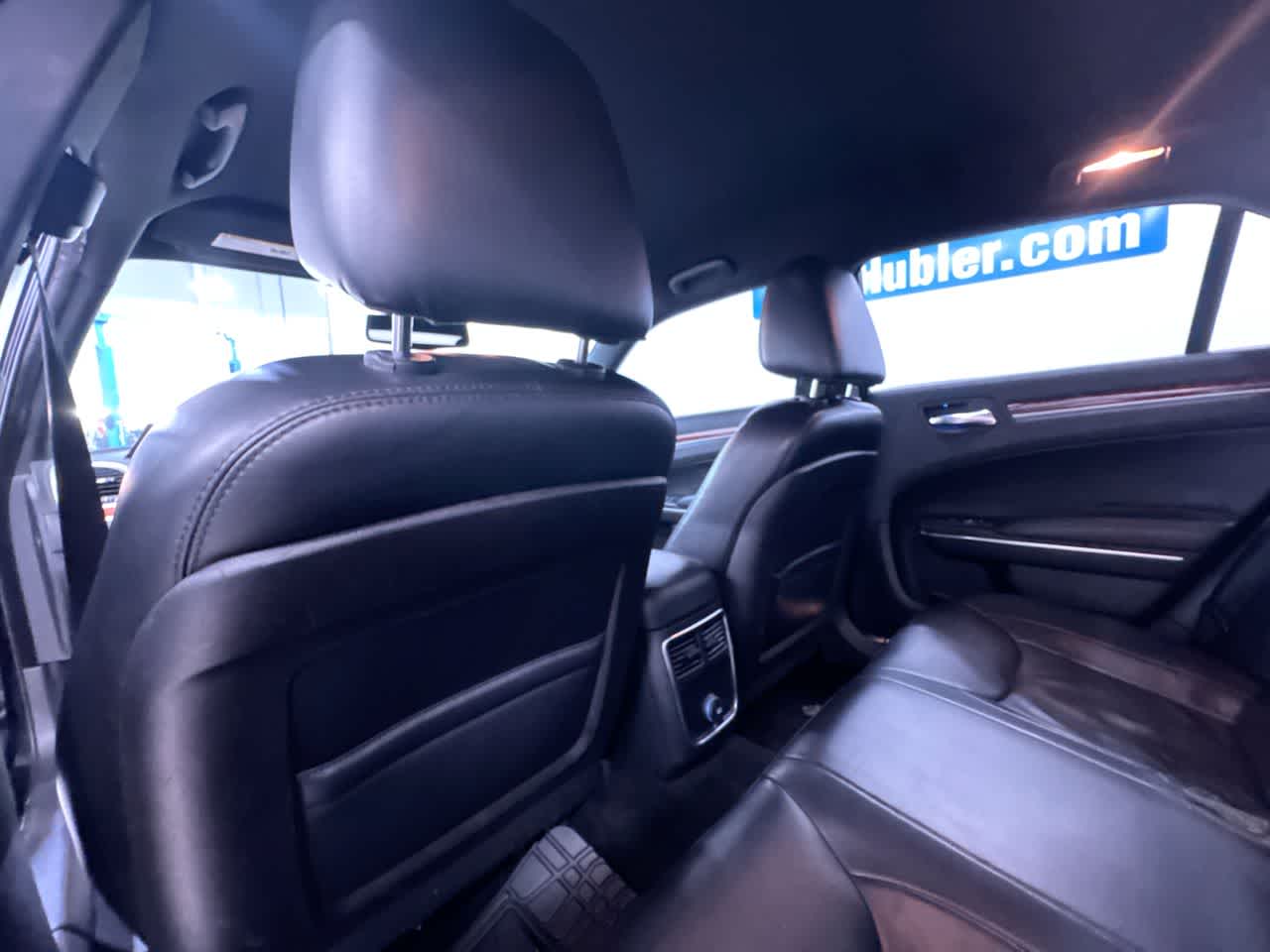 2014 Chrysler 300 4dr Sdn AWD