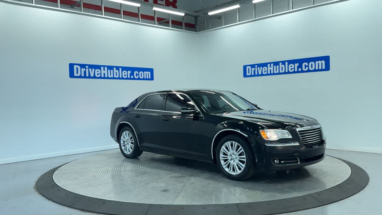 2014 Chrysler 300 4dr Sdn AWD