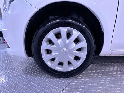 2018 Nissan Versa Sedan SV