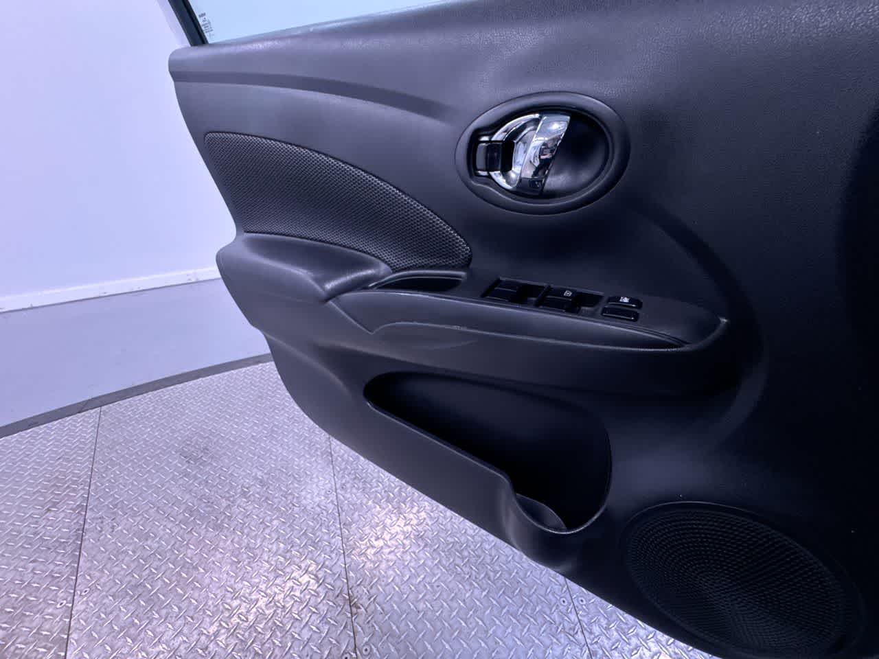 2018 Nissan Versa Sedan SV