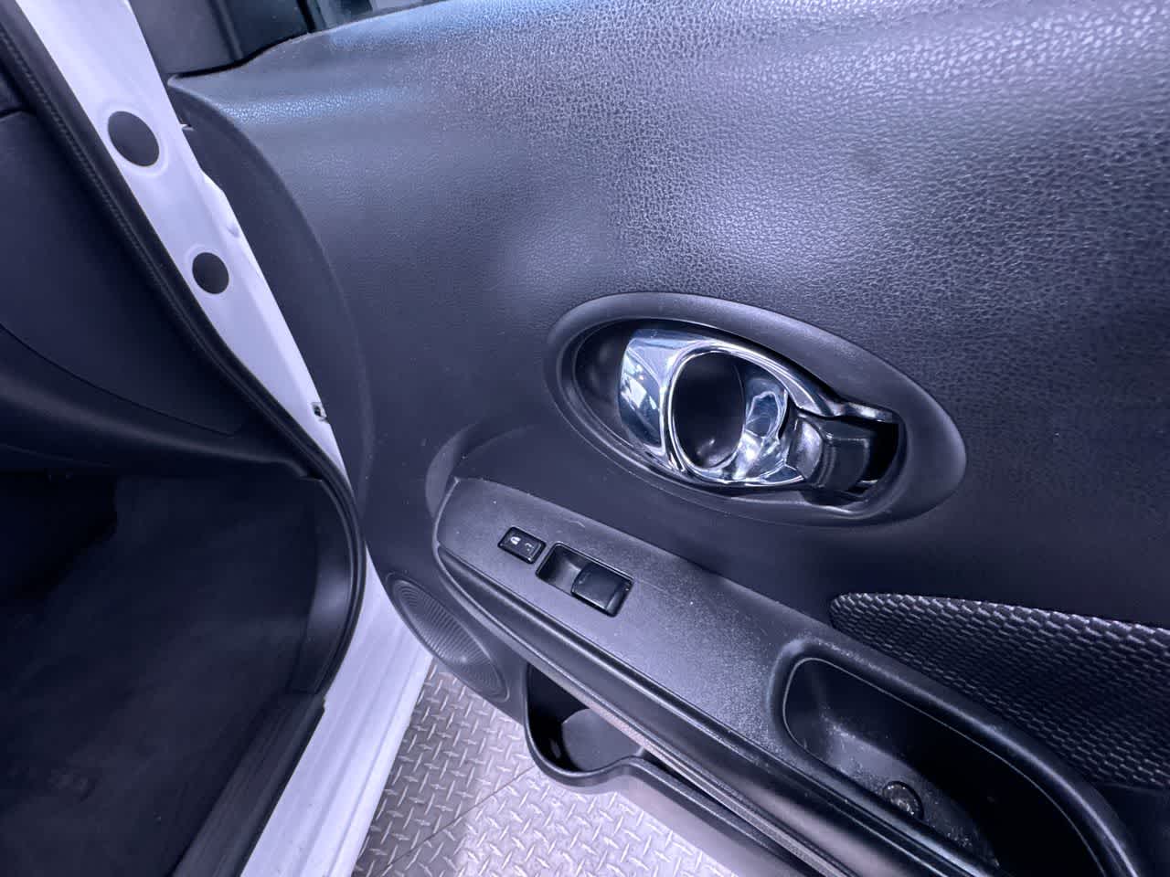 2018 Nissan Versa Sedan SV