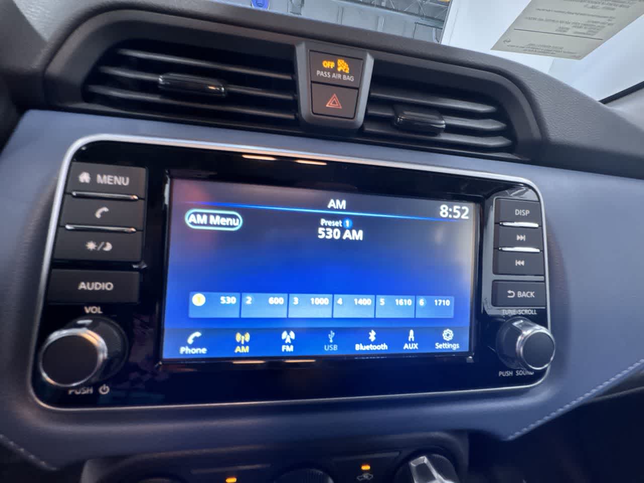 2025 Nissan Versa SV