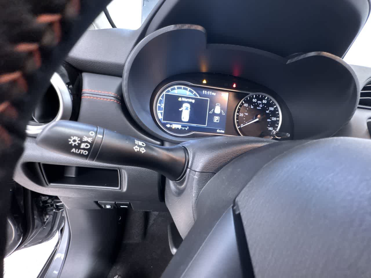 2025 Nissan Versa SR