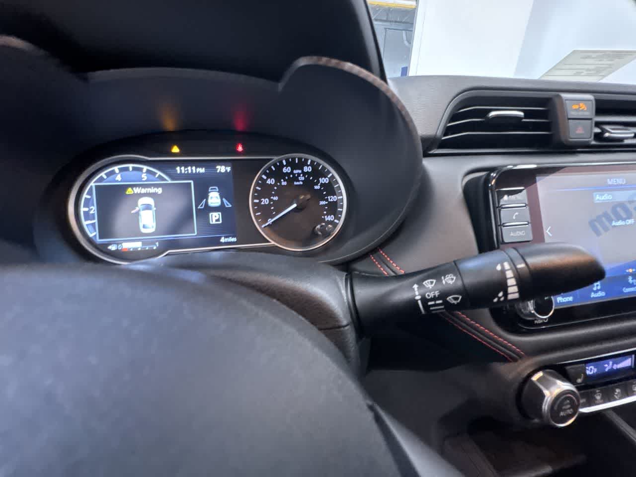 2025 Nissan Versa SR