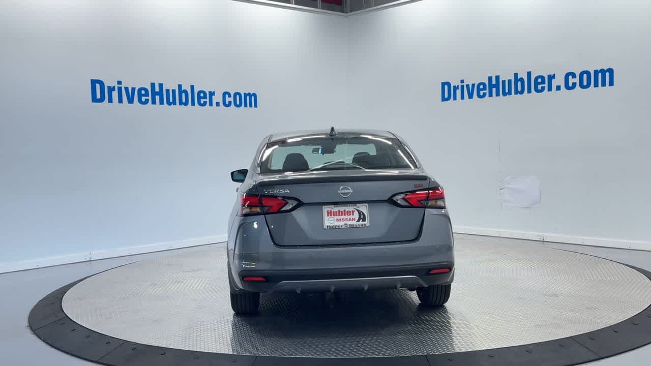 2025 Nissan Versa SR