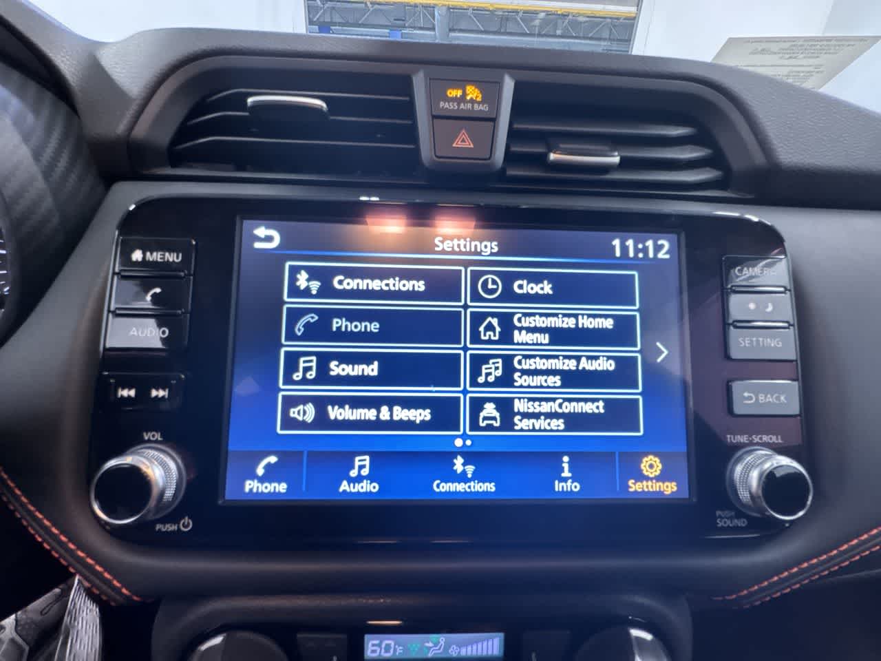 2025 Nissan Versa SR