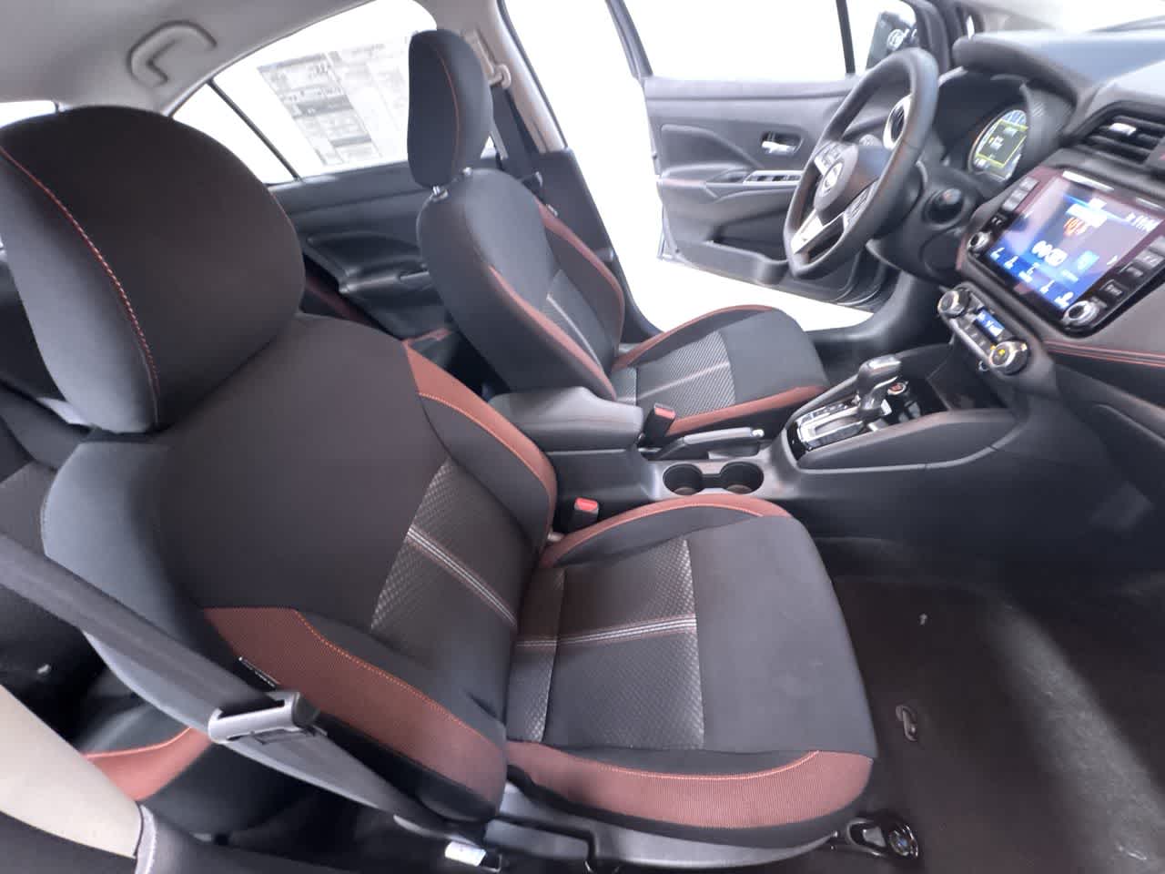 2025 Nissan Versa SR