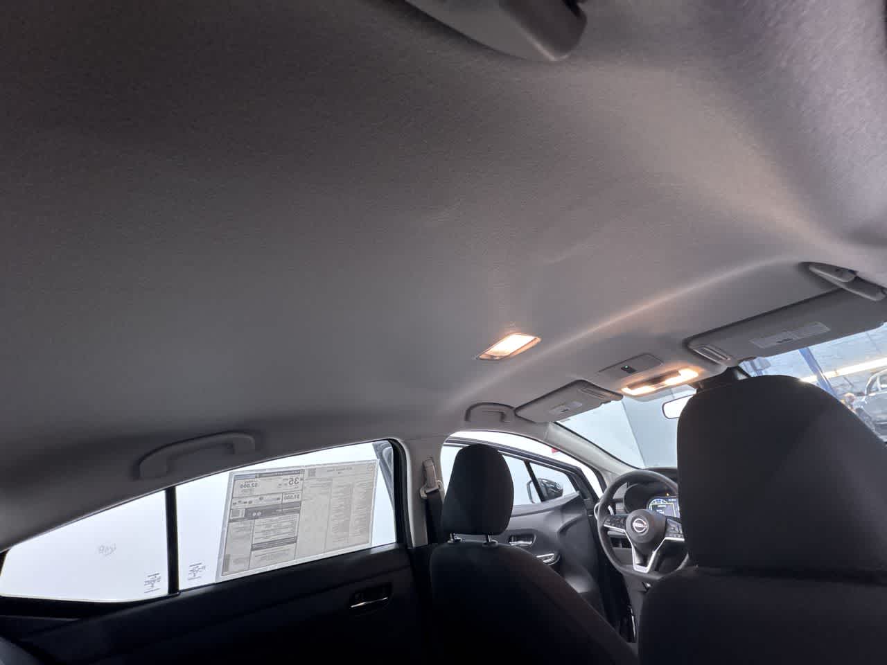 2025 Nissan Versa SR