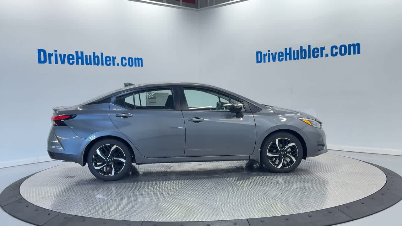 2025 Nissan Versa SR