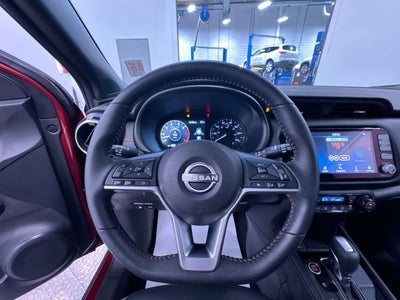 2023 Nissan Kicks SR