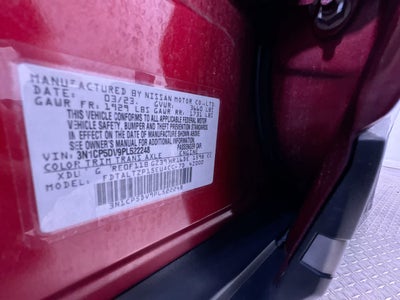 2023 Nissan Kicks SR