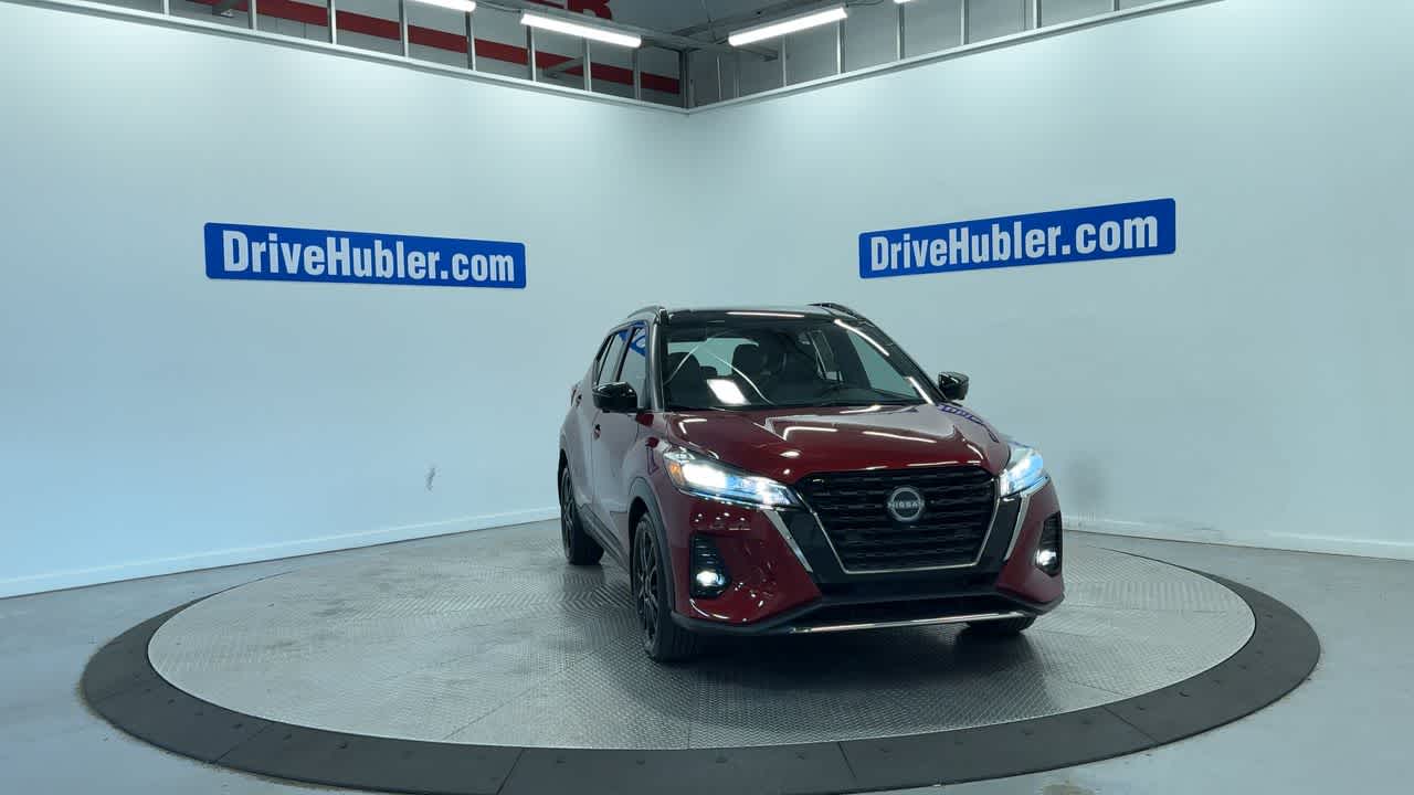 2023 Nissan Kicks SR