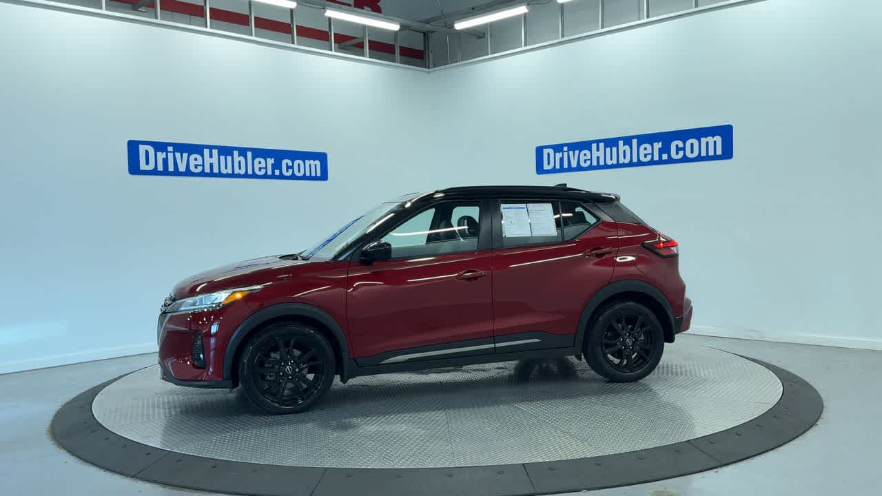 2023 Nissan Kicks SR