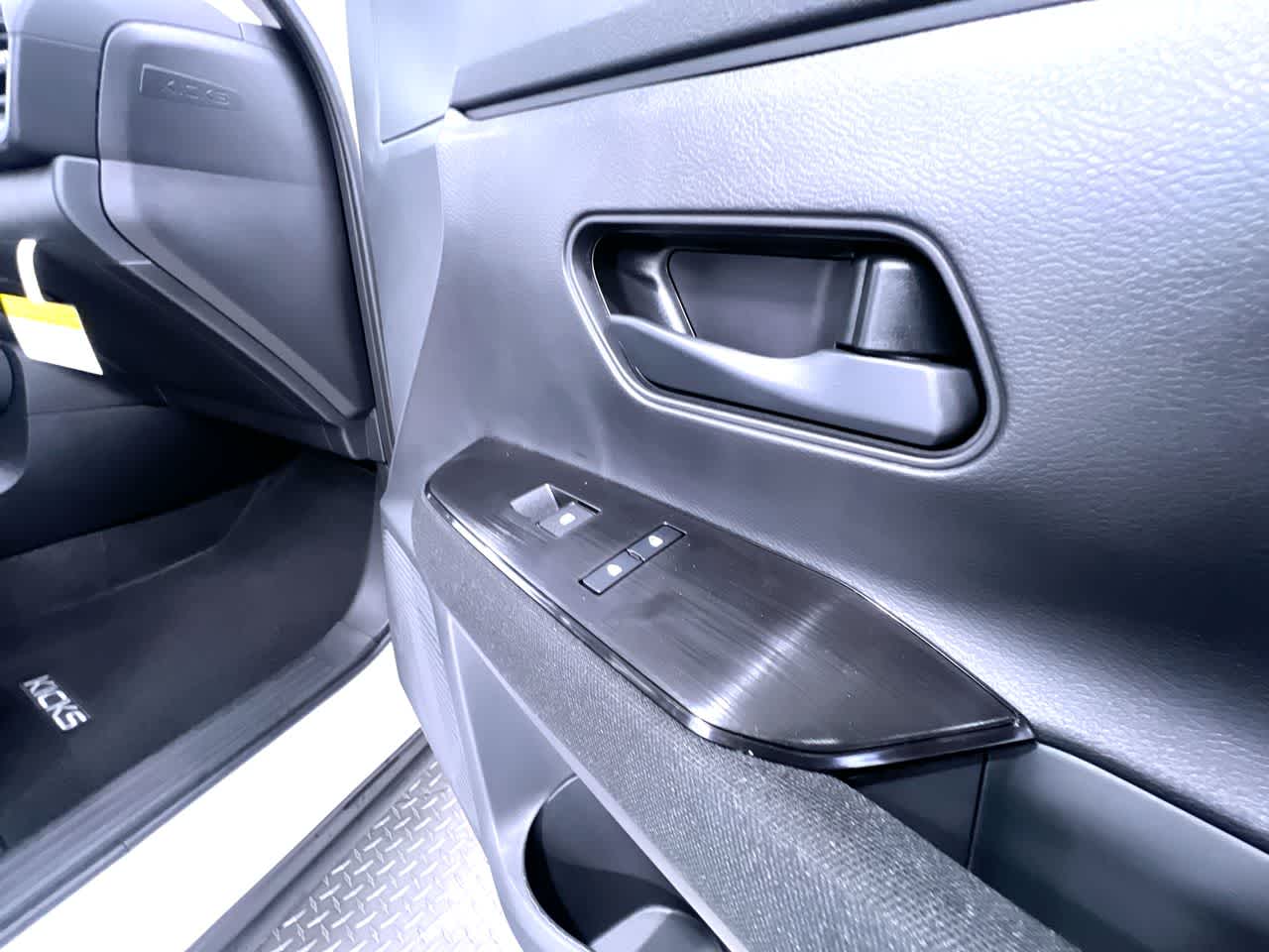 2027 Nissan Kicks S