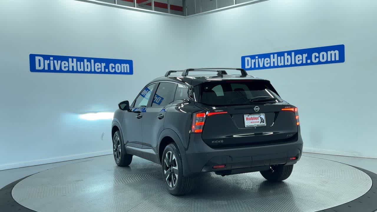 2026 Nissan Kicks SV