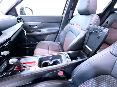 2027 Nissan Kicks SR