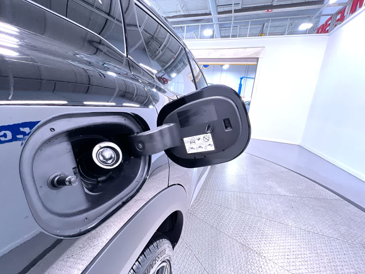 2027 Nissan Kicks SR