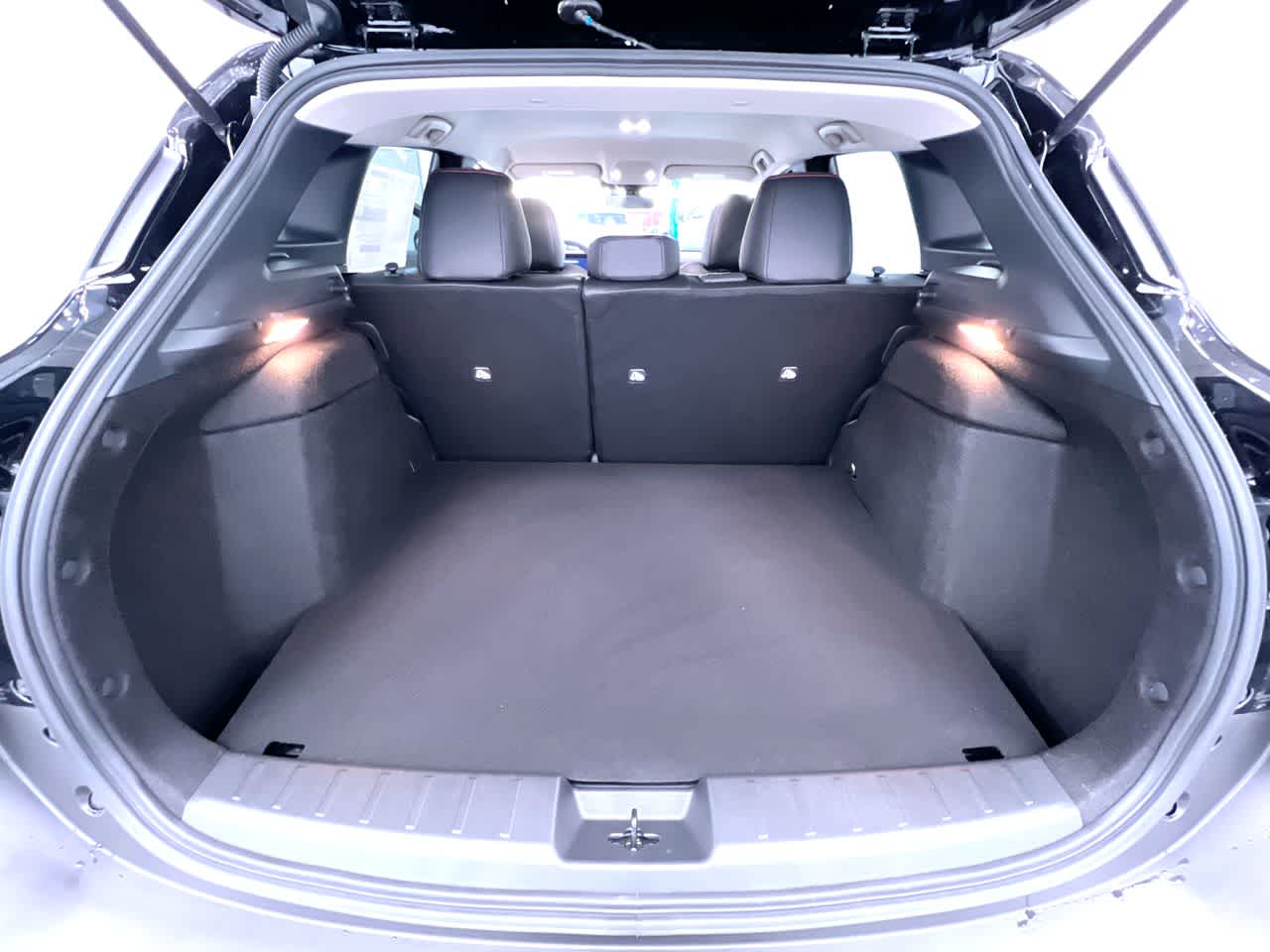 2027 Nissan Kicks SR