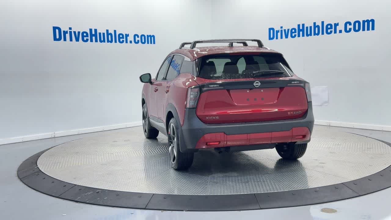 2026 Nissan Kicks SR