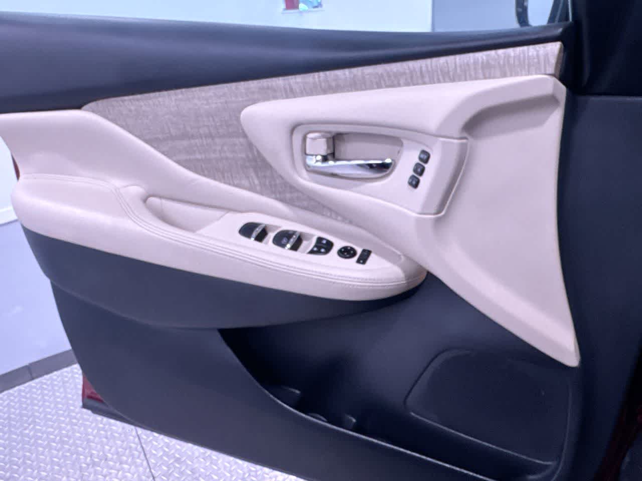 2023 Nissan Murano SL